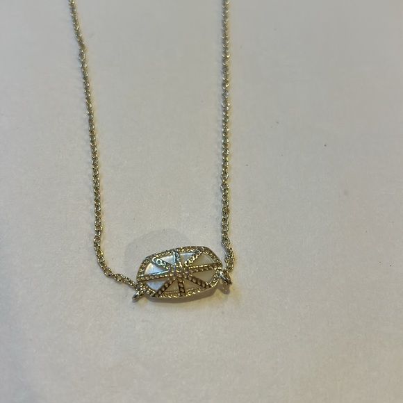 Kendra Scott White Stone Gold Necklace 16” - Picture 5 of 7